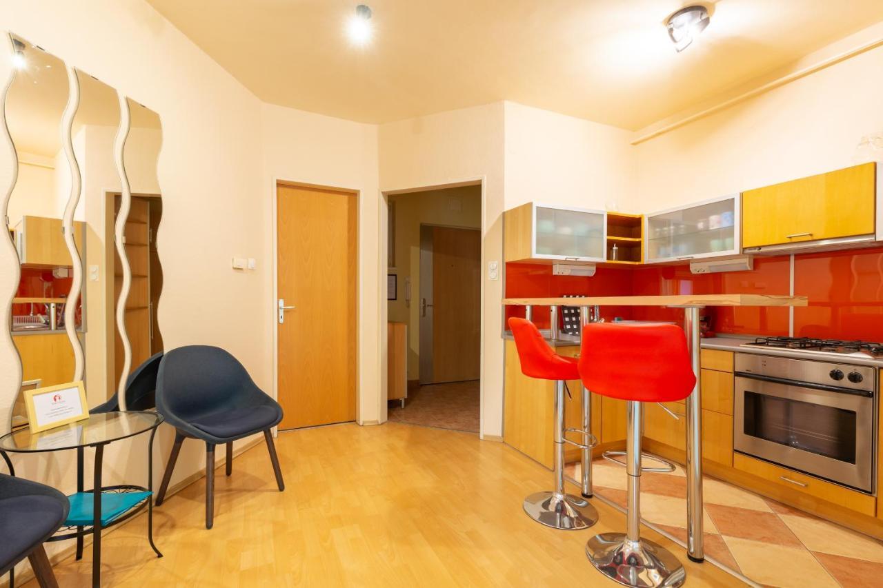 M36 Mester Apartment بودابست المظهر الخارجي الصورة